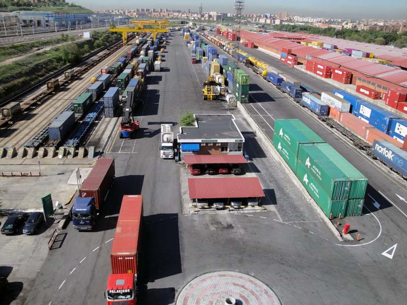 Vista desde arriba de una Zona de Actividades Logísticas de Murcia.